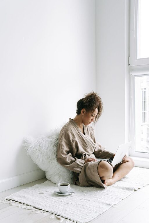 Simple Ways to Make Mornings More Mindful and Peaceful